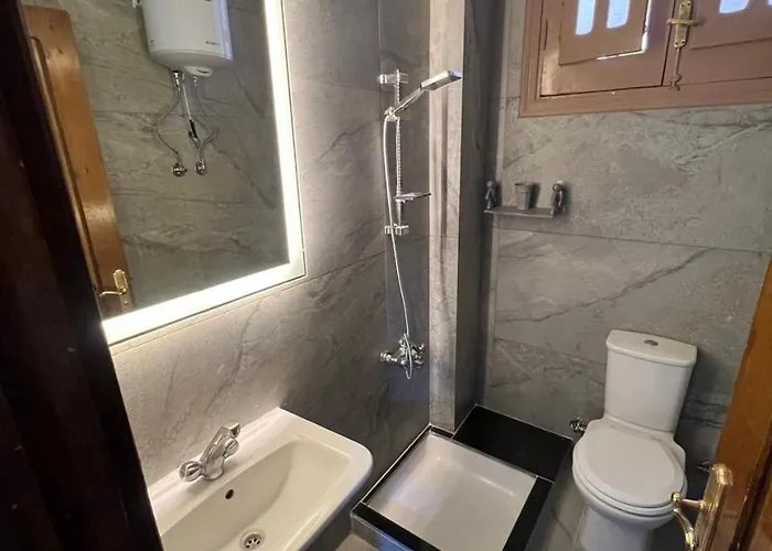 3 Bedroom Dp With Pool Daire Hurgada